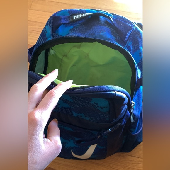 Nike Backpack - Picture 3 of 4